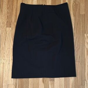 Worthington. NWT. Black Pencil Skirt